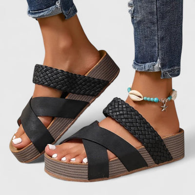 Zerayah | Orthopaedic Sandals