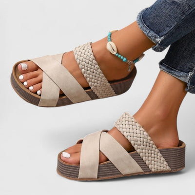 Zerayah | Orthopaedic Sandals